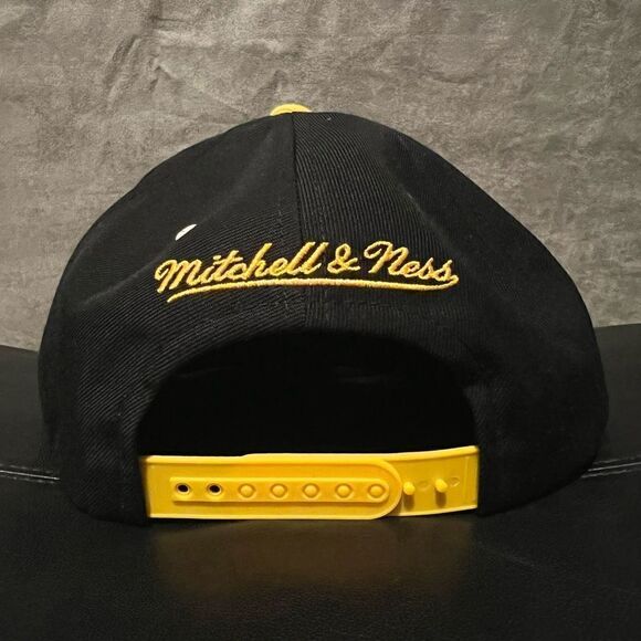 MITCHELL & NESS Pittsburgh Steelers Classic Script SnapBack Hat / One Size - Picture 2 of 7